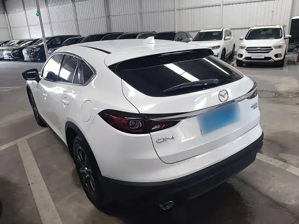 Mazda CX-4 — фото 6