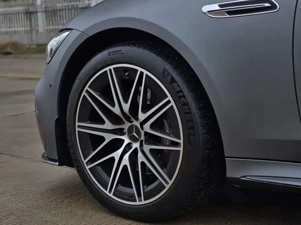 Mercedes-Benz AMG GT — фото 7