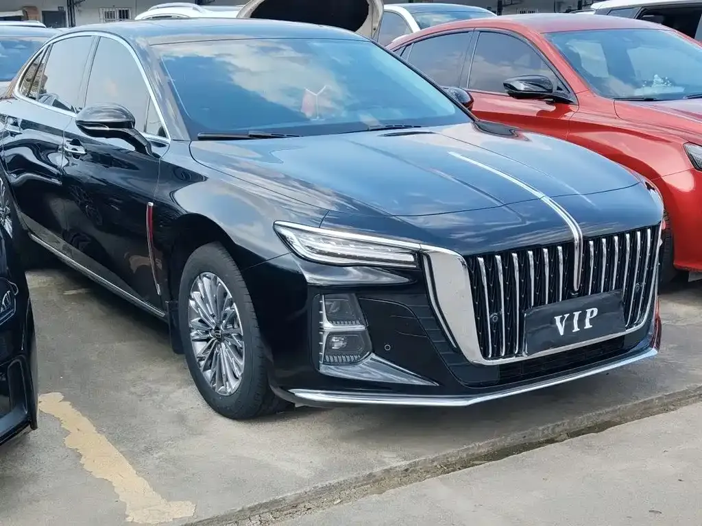Hongqi H5 — фото 10