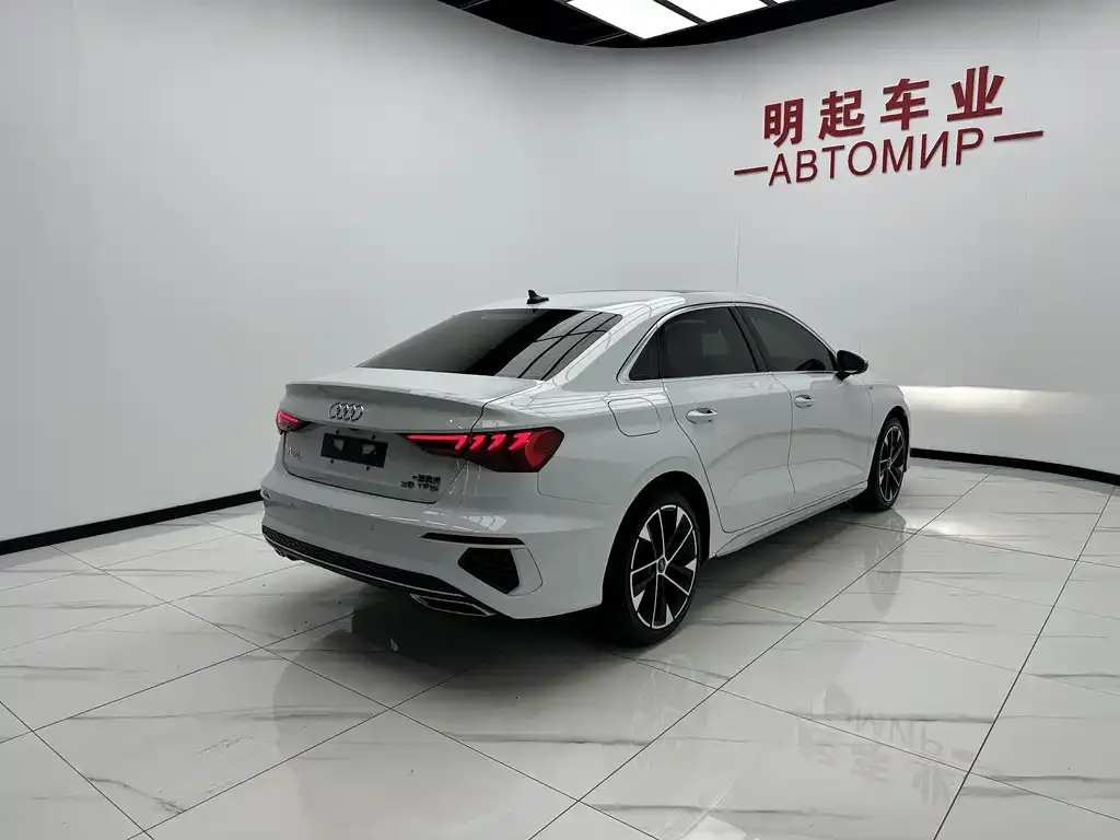 Audi A3 — фото 7