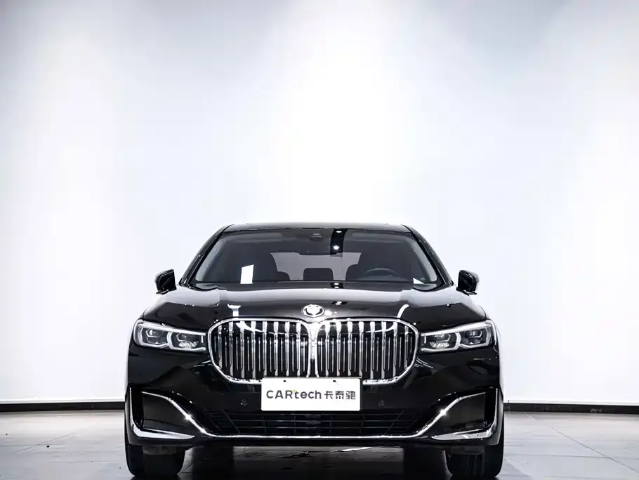 BMW 7 Series — фото 2