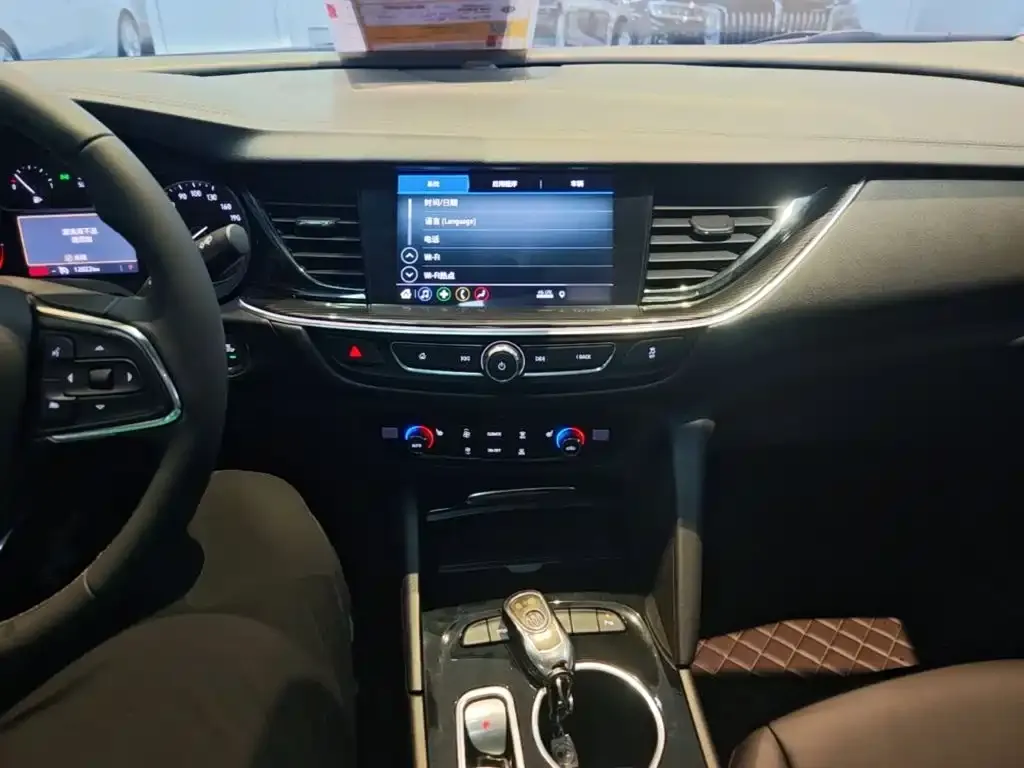Buick Regal — фото 7