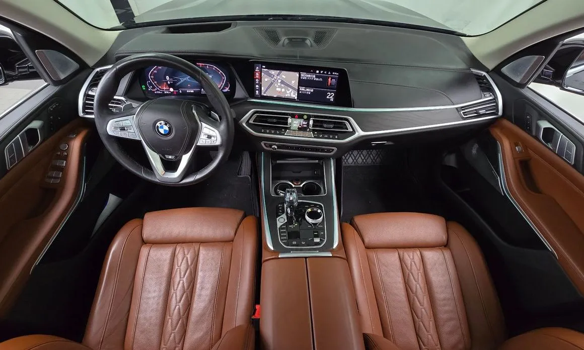 BMW X7 — фото 2