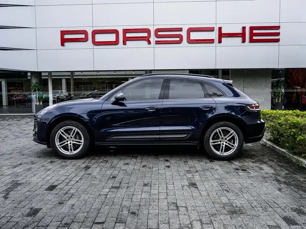 Porsche Macan — фото 8