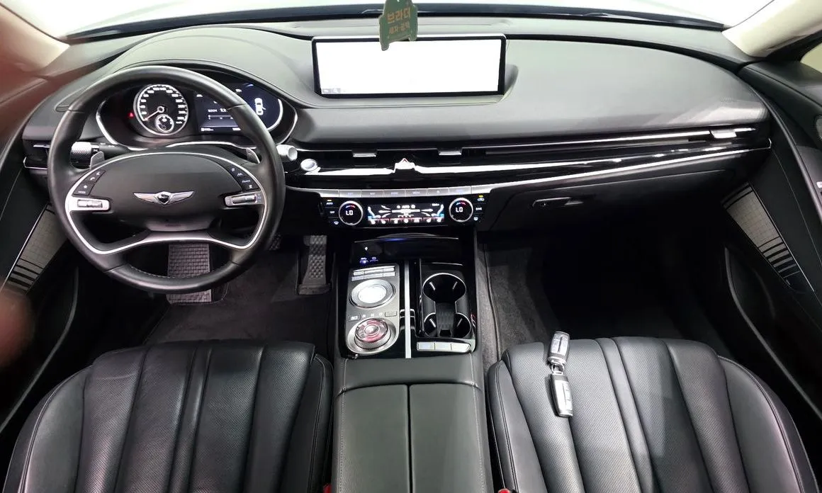 Genesis G80 — фото 9