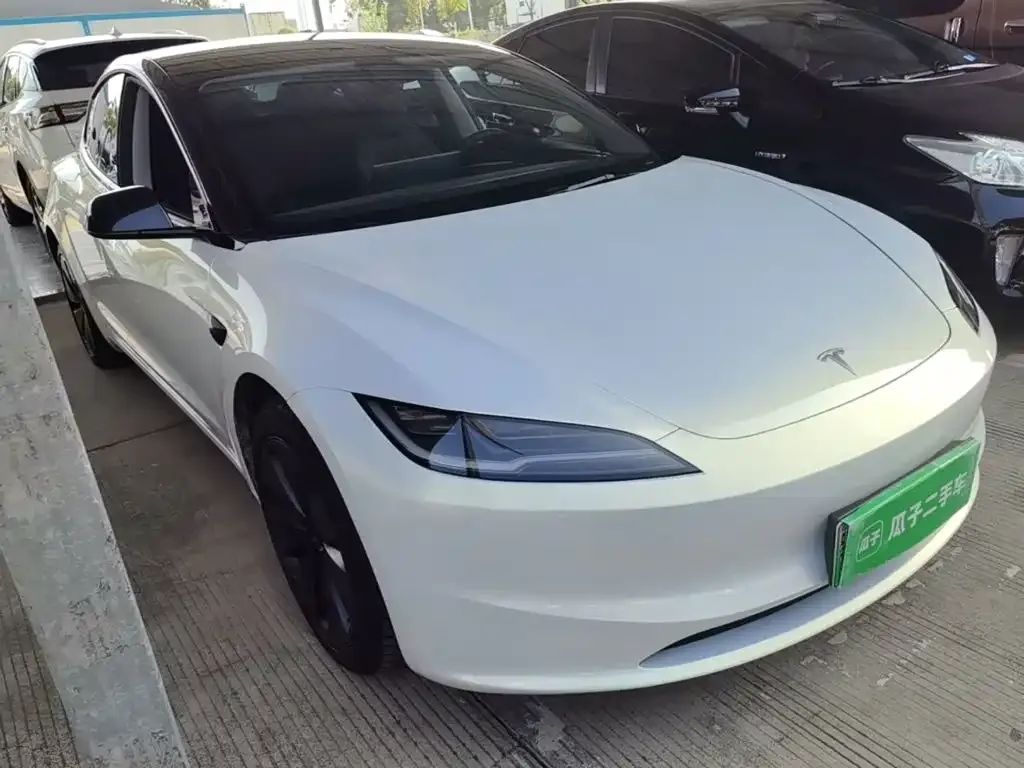 Tesla Model 3 — фото 3