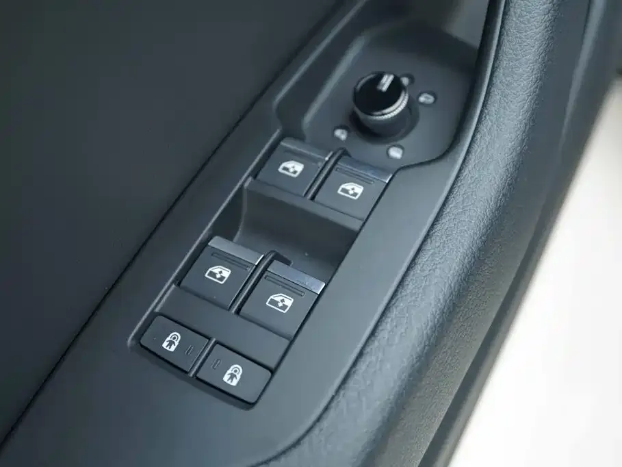 Audi A6 (Import) — фото 3
