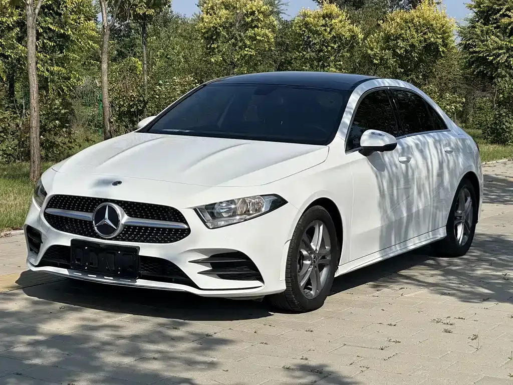 Mercedes-Benz A-Class — фото 1