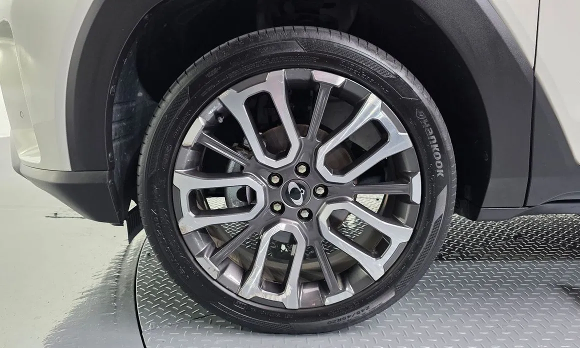 KG Mobility (Ssangyong) Torres — фото 10