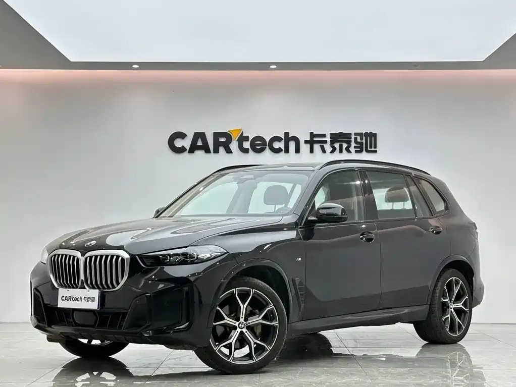 BMW X5 — фото 1