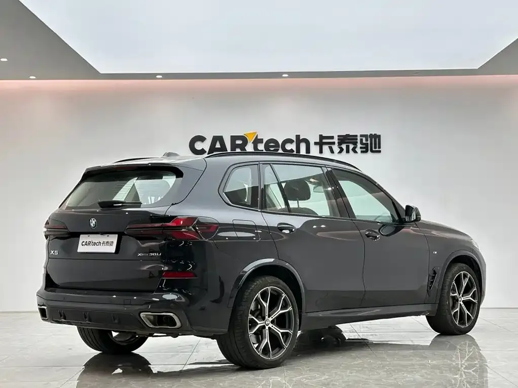 BMW X5 — фото 10