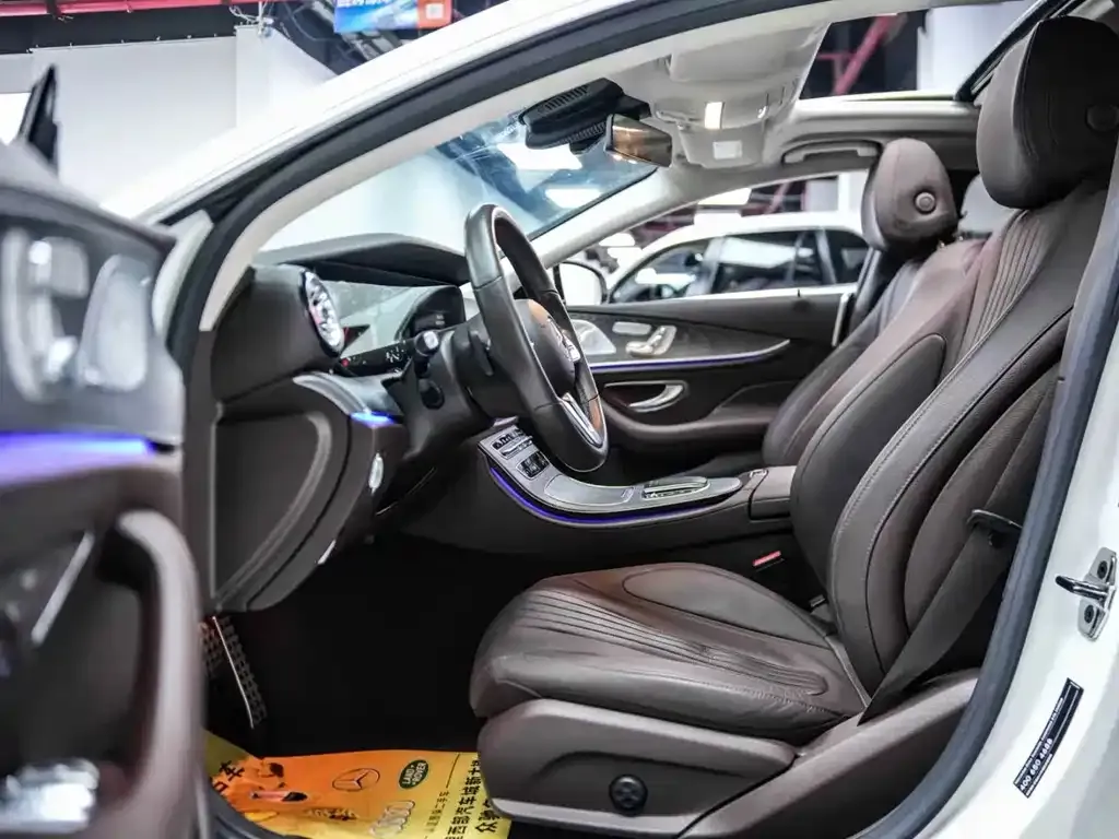 Mercedes-Benz CLS — фото 5