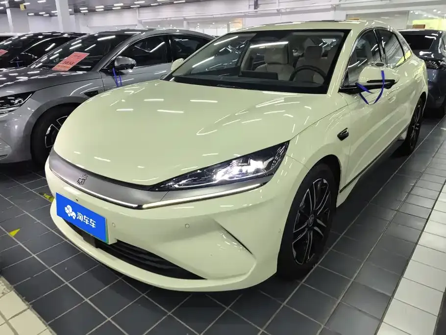 BYD Qin L — фото 1