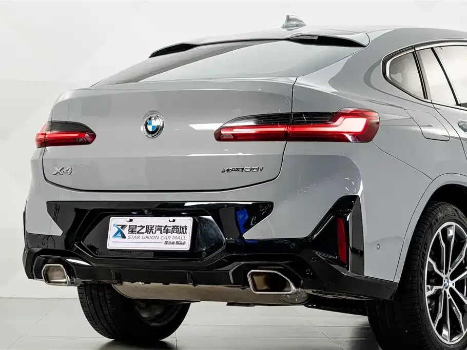 BMW X4 — фото 7