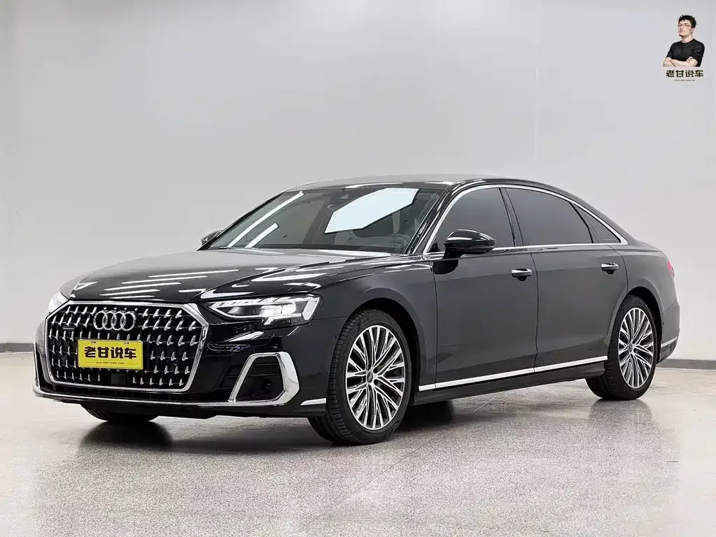 Audi A8 — фото 10