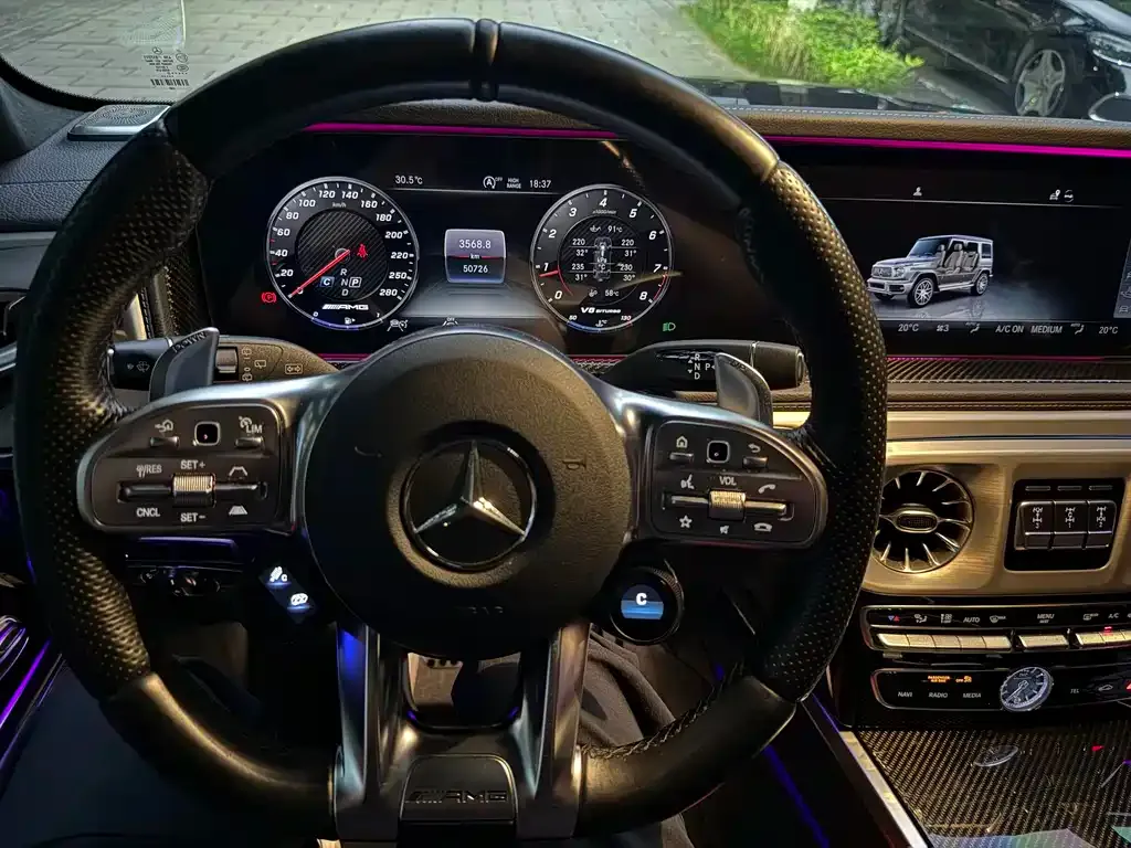 Mercedes-Benz G-Class AMG — фото 6