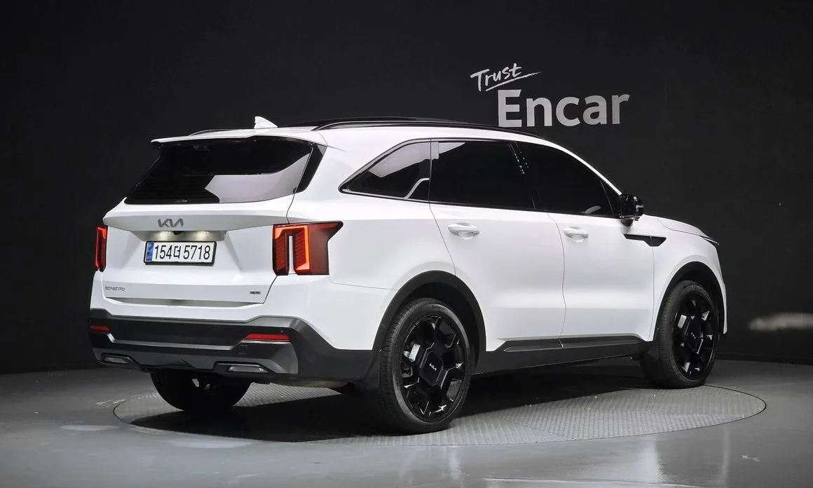 Kia Sorento — фото 3