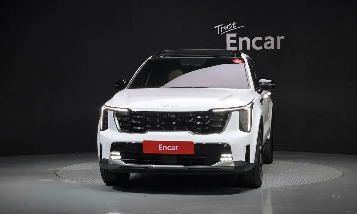 Kia Sorento — фото 4
