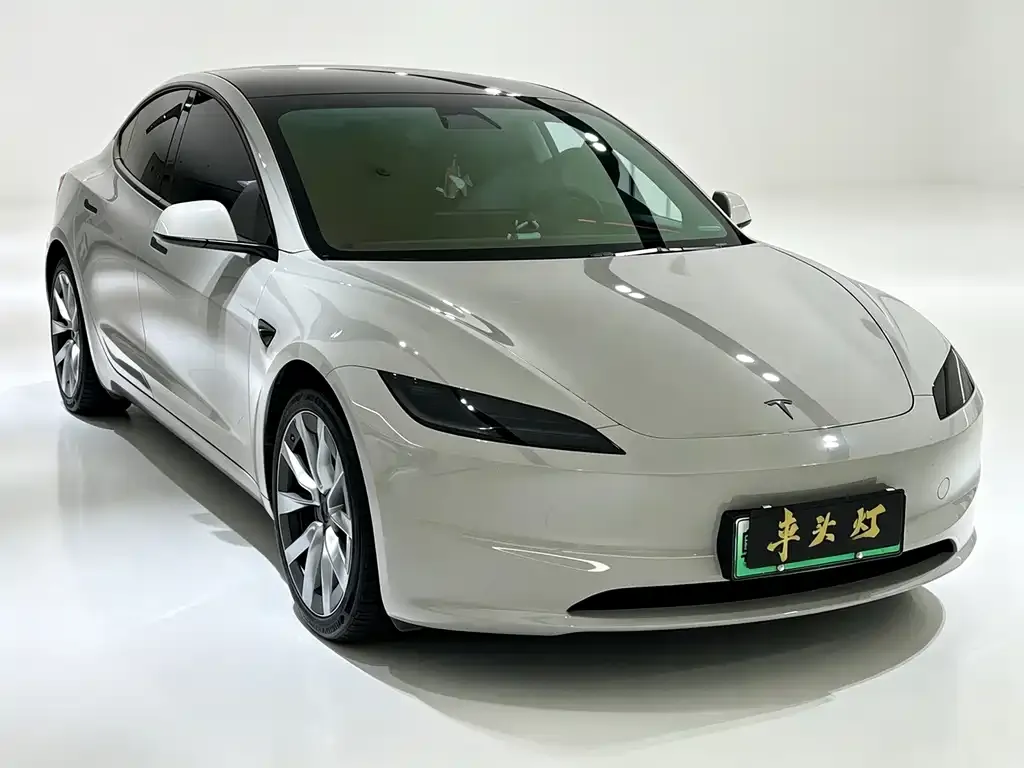 Tesla Model 3 — фото 6