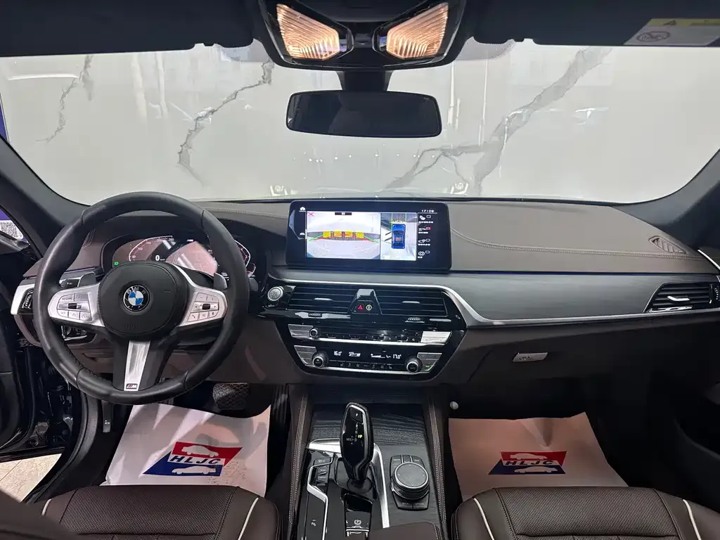 BMW 5 Series — фото 2