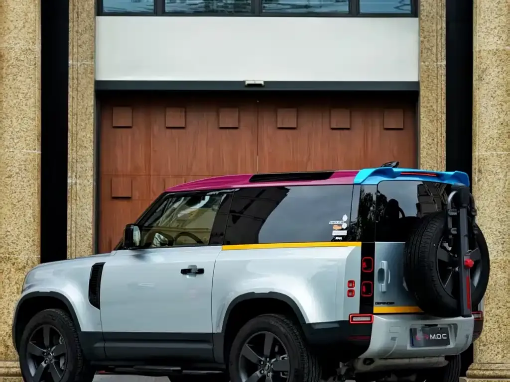 Land Rover Defender — фото 8
