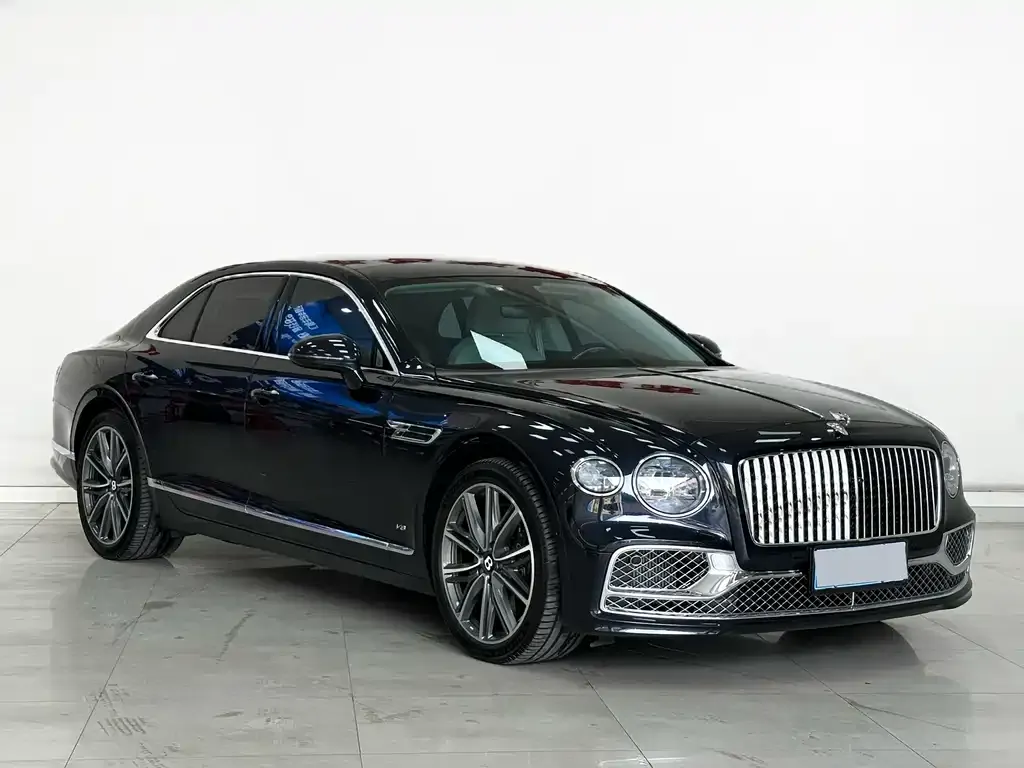 Bentley Flying Spur — фото 2