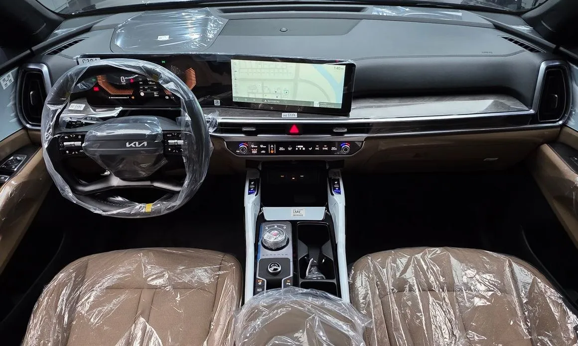 Kia Sorento — фото 9