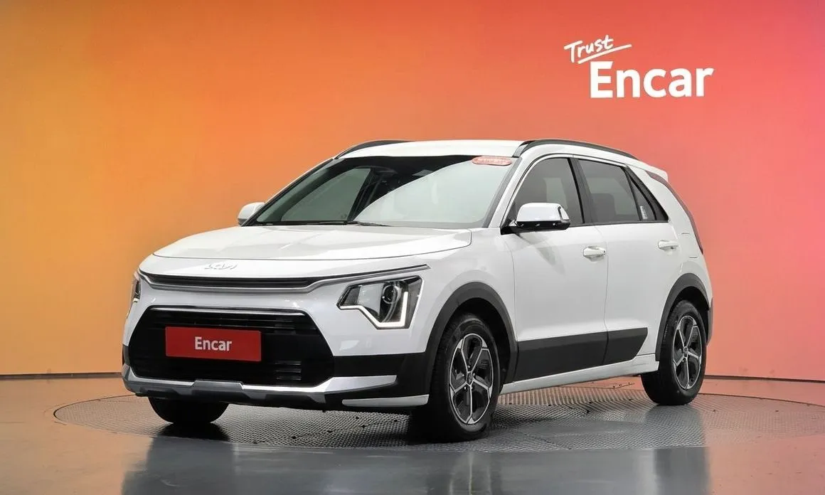 Kia Niro — фото 1