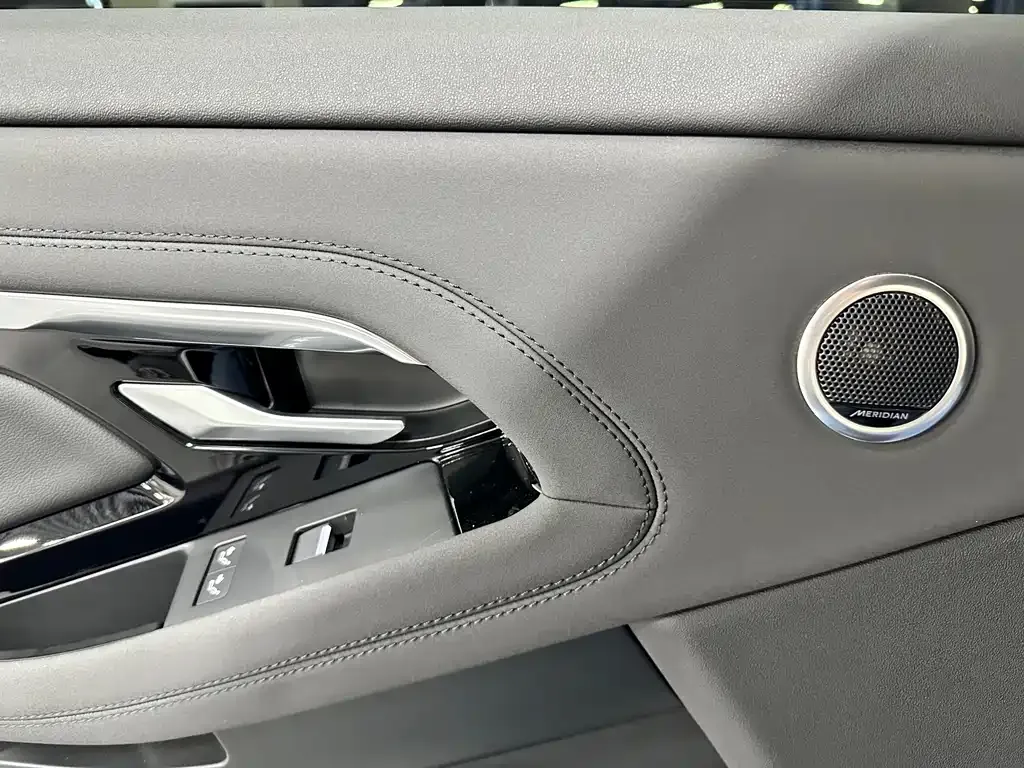Land Rover Evoque — фото 9