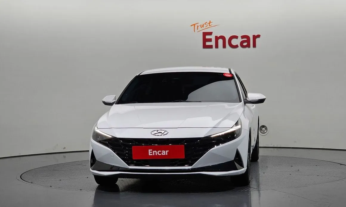 Hyundai AVANTE — фото 3