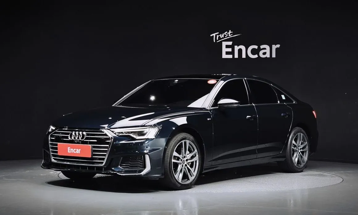 Audi A6 — фото 1