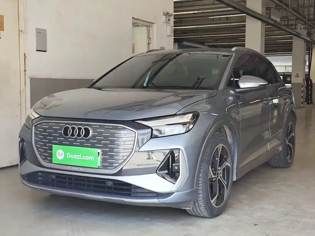 Audi Q4 e-tron — фото 10