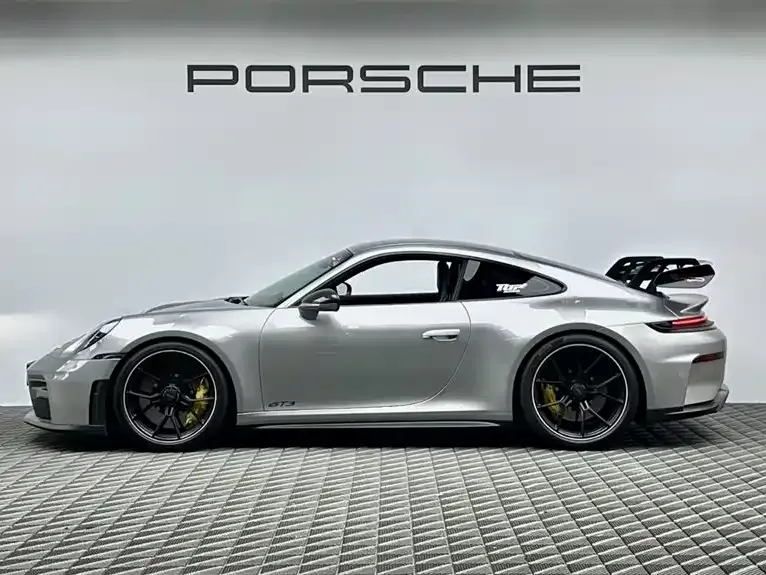 Porsche 911 — фото 6