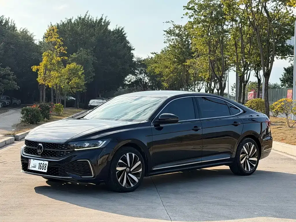 Volkswagen Passat — фото 3