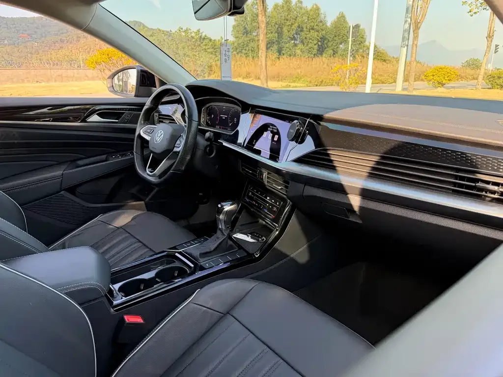 Volkswagen Passat — фото 5