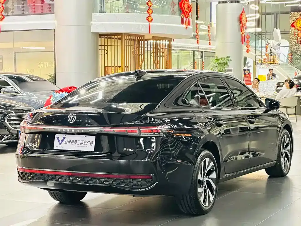 Volkswagen Passat — фото 4