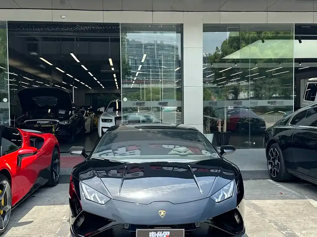 Lamborghini Huracan — фото 2