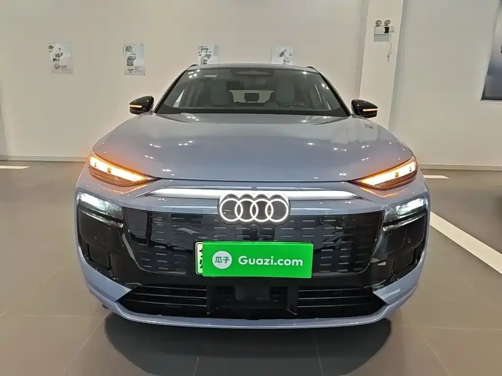 Audi Q6L e-tron — фото 4