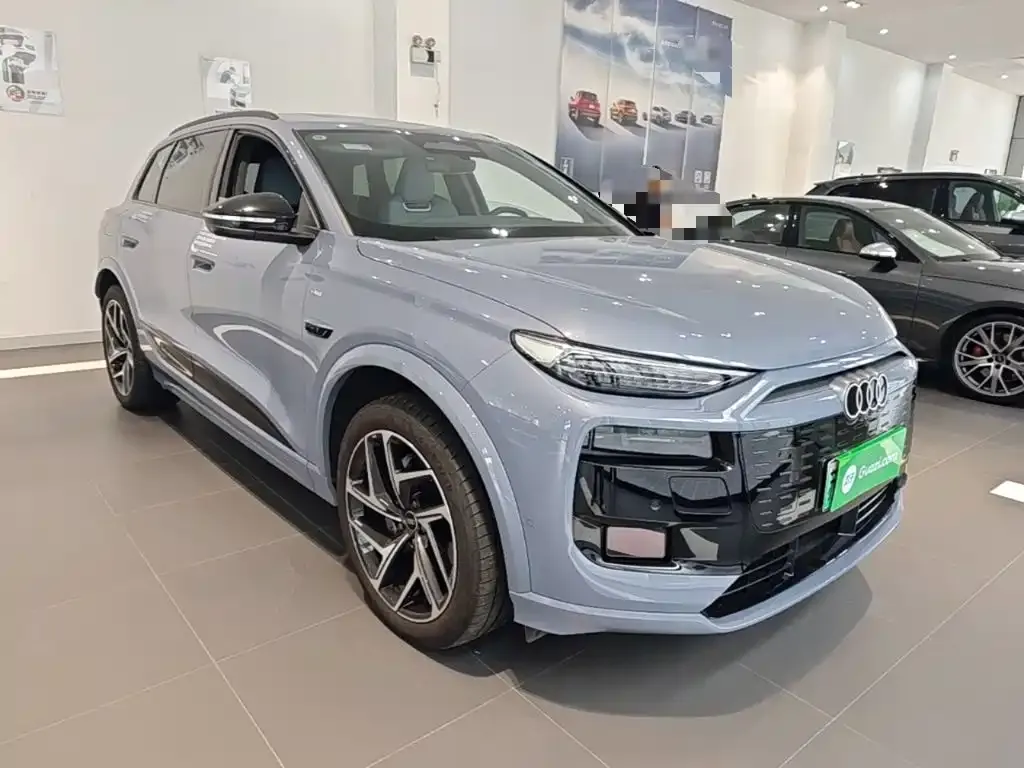Audi Q6L e-tron — фото 7