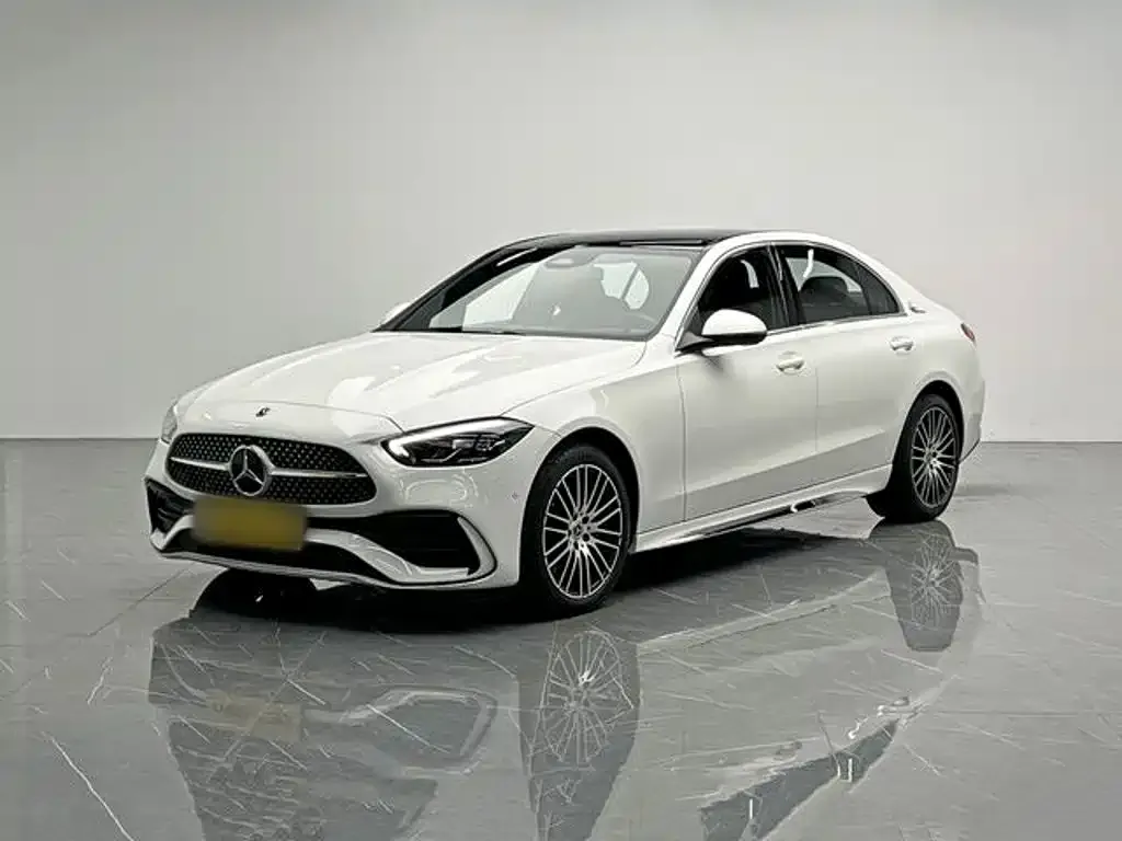 Mercedes-Benz C-Class — фото 1