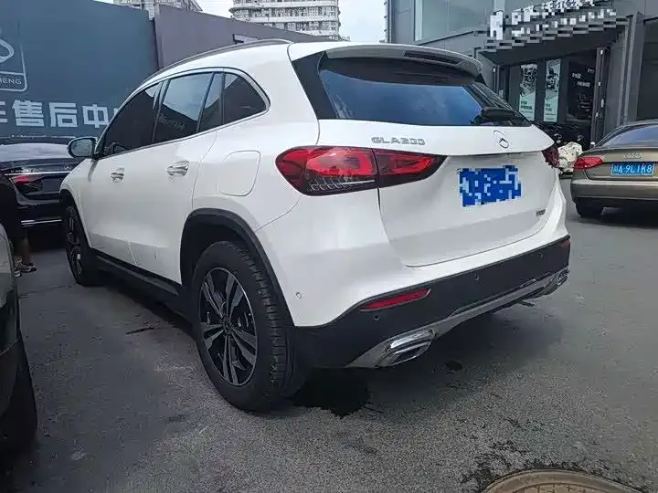 Mercedes-Benz GLA — фото 10