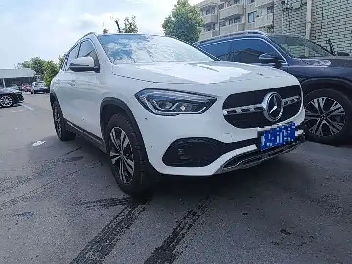 Mercedes-Benz GLA — фото 9