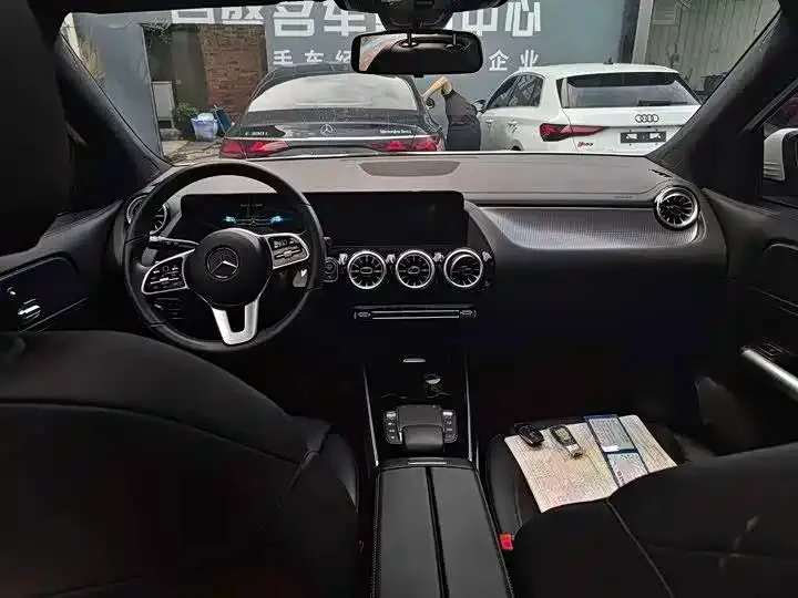 Mercedes-Benz GLA — фото 2