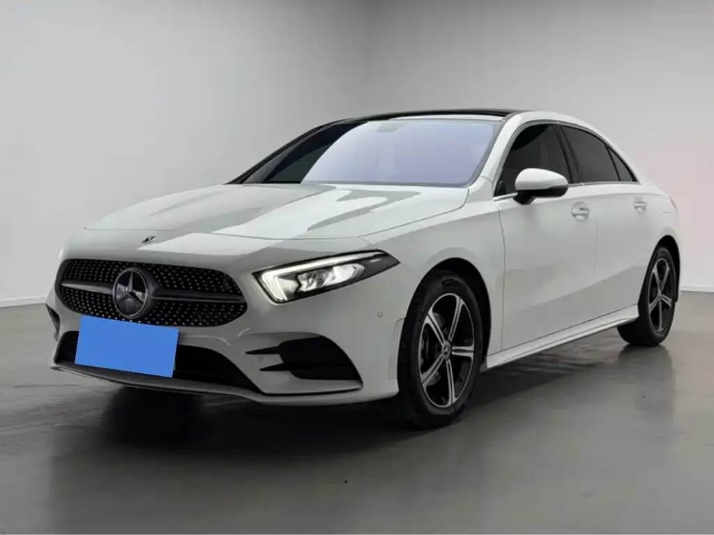 Mercedes-Benz A-Class — фото 1