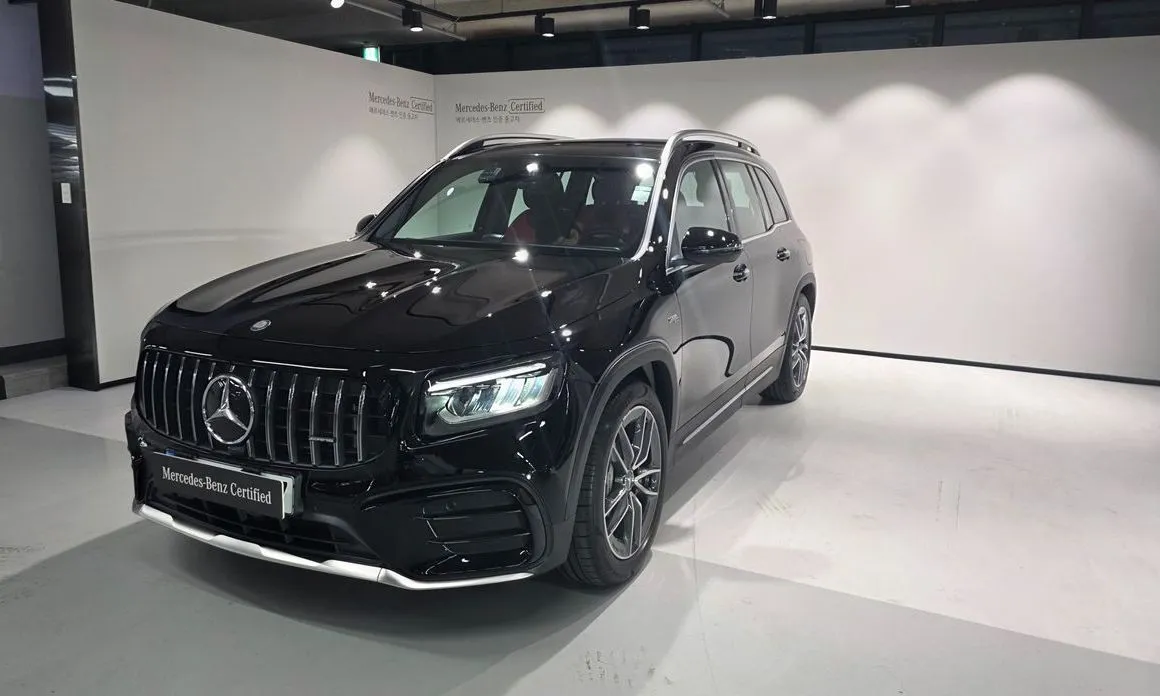 Mercedes-Benz GLB-Class — фото 1