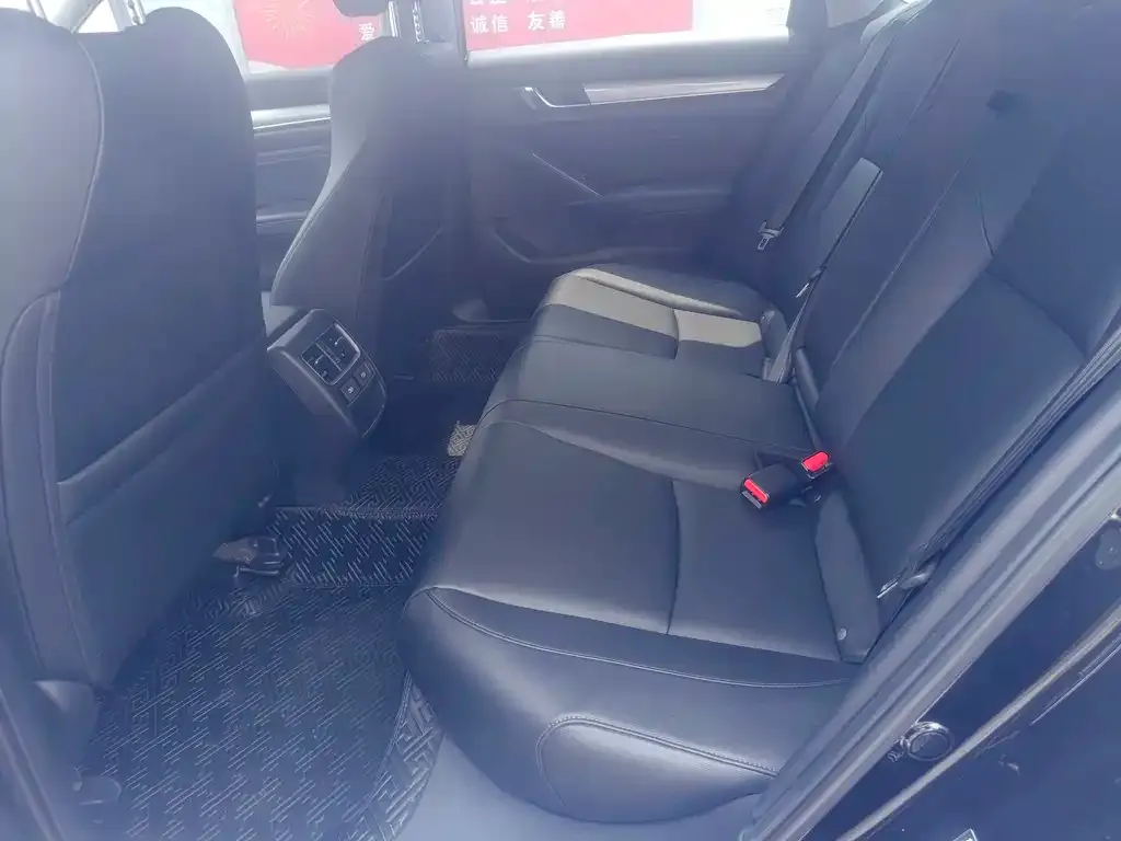 Honda Accord — фото 2
