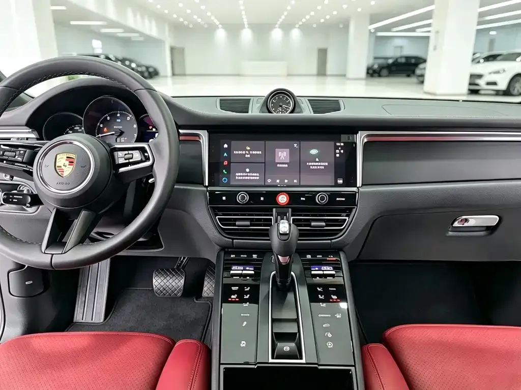 Porsche Macan — фото 3