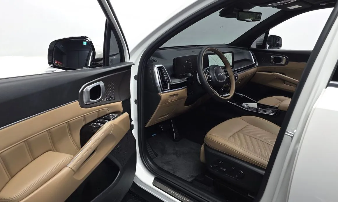 Kia Sorento — фото 10