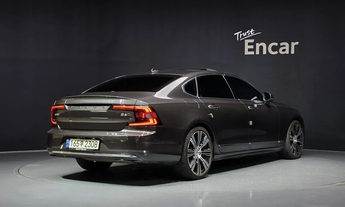 Volvo S90 — фото 6