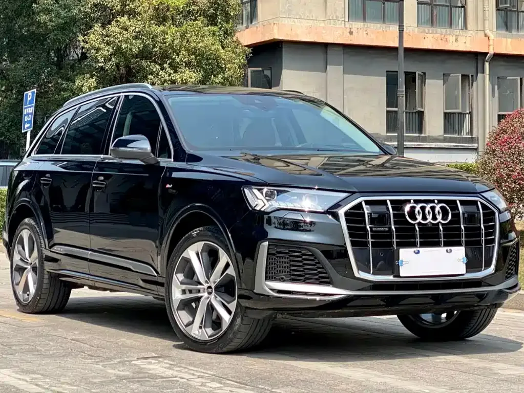 Audi Q7 — фото 9